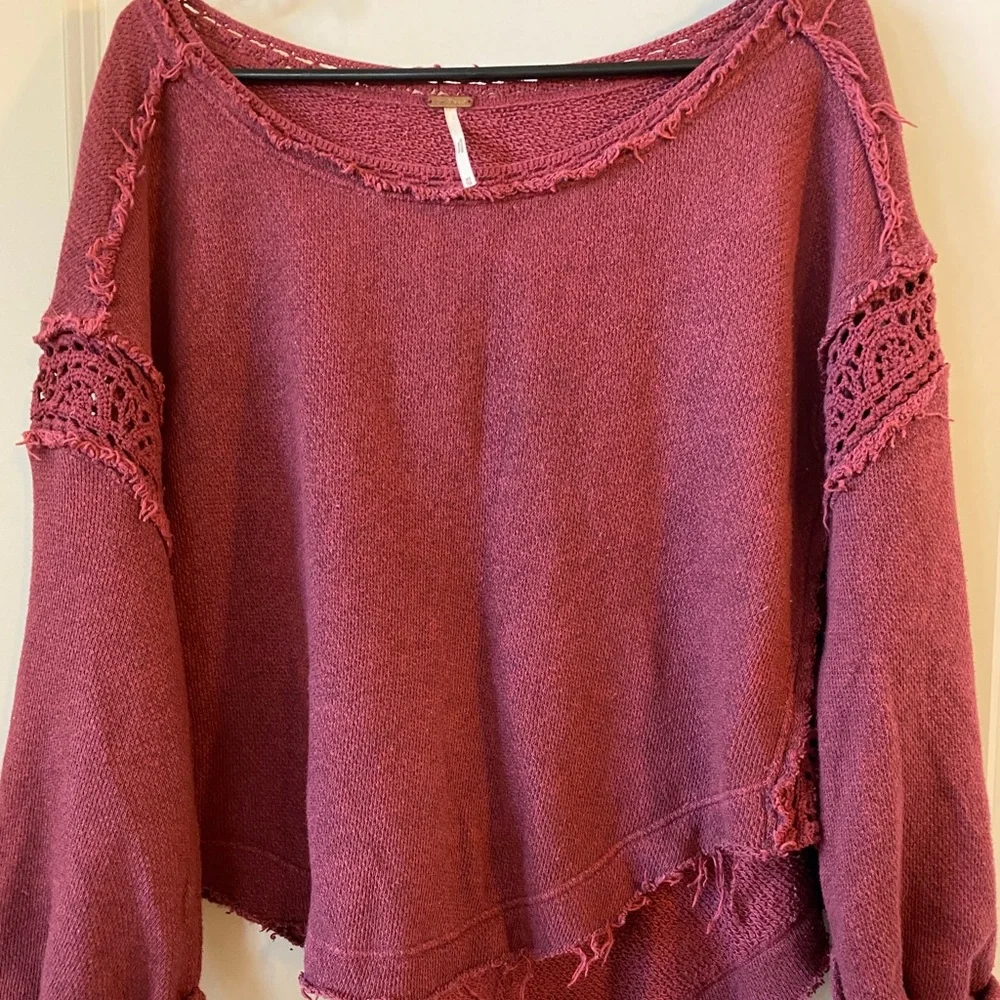 Free People burgundy Frayed bottom hemThermal top